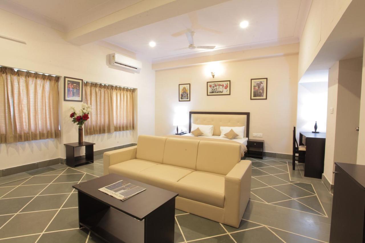 Mimosa Udaipur Bed & Breakfast Exterior foto